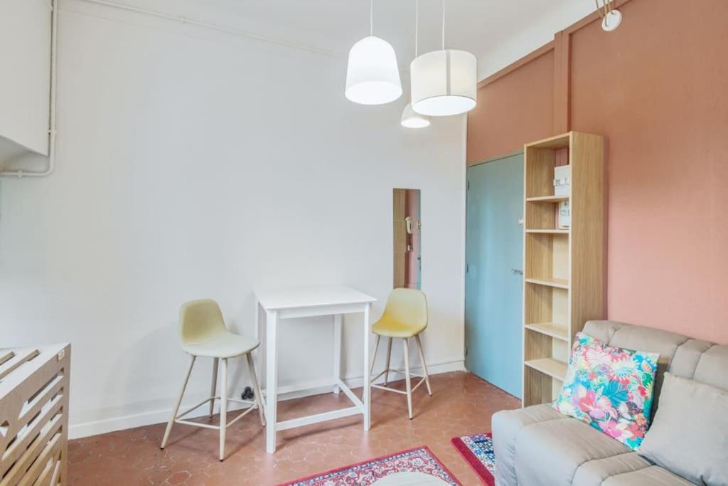 Serenite - Appartement Climatise Au Calme - Wifi Avignon Bagian luar foto